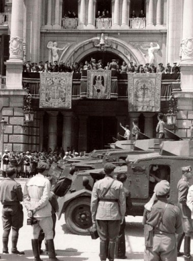 ENTRADA DE FRANCO EN vALENCIA EN 1939